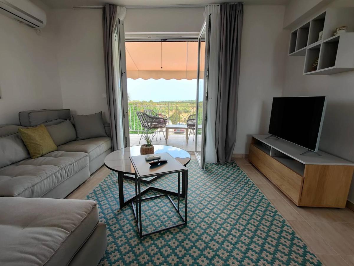 Iridia Resort Villas Foiníki Esterno foto