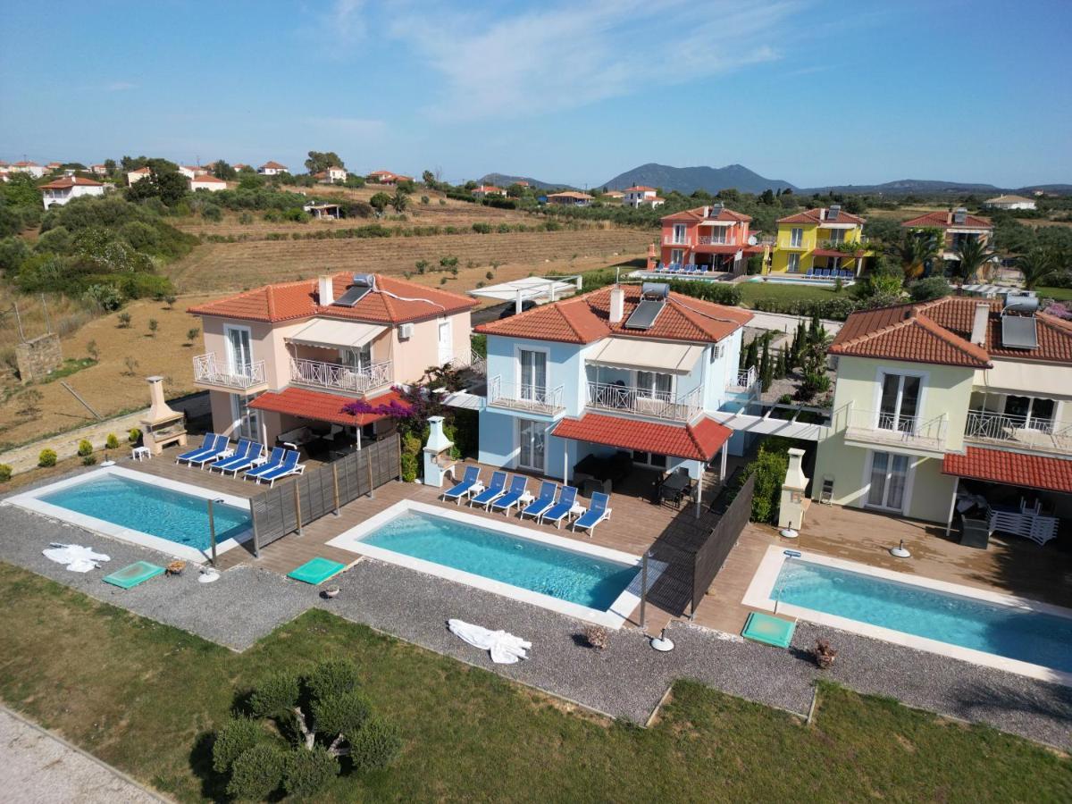 Iridia Resort Villas Foiníki Esterno foto