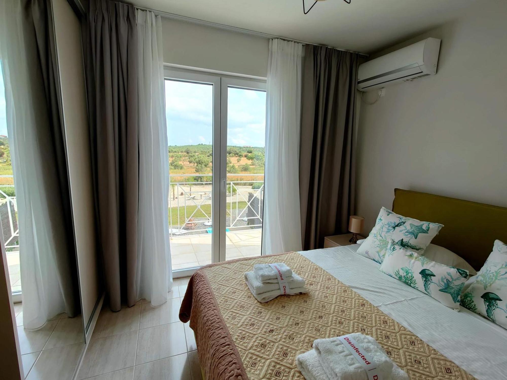 Iridia Resort Villas Foiníki Camera foto